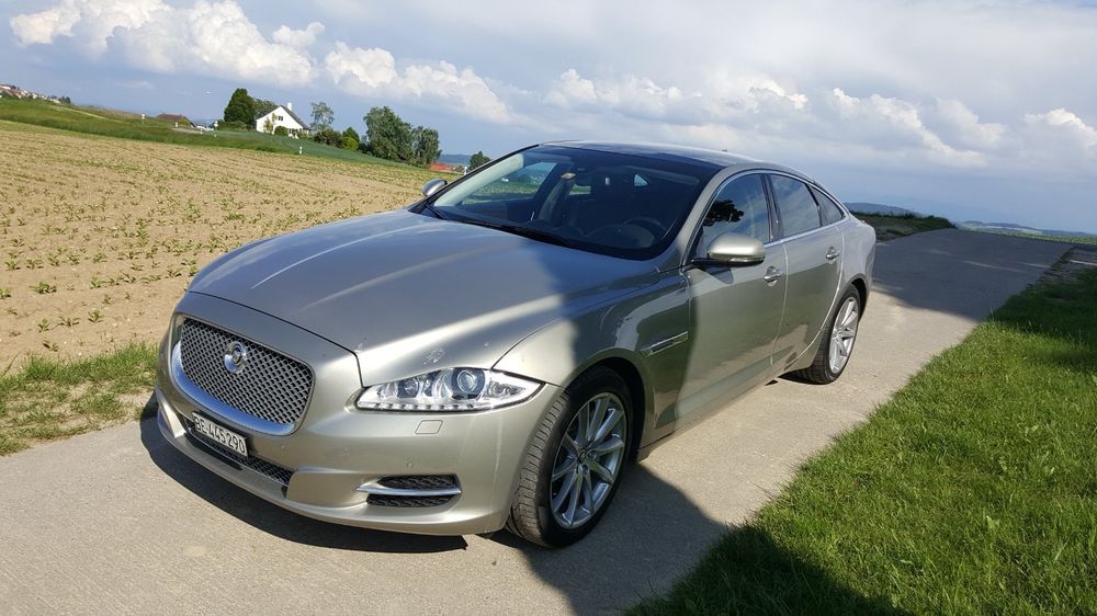 Jaguar, XJ 3.0 V6 S/C Premium Luxury Automatic AWD