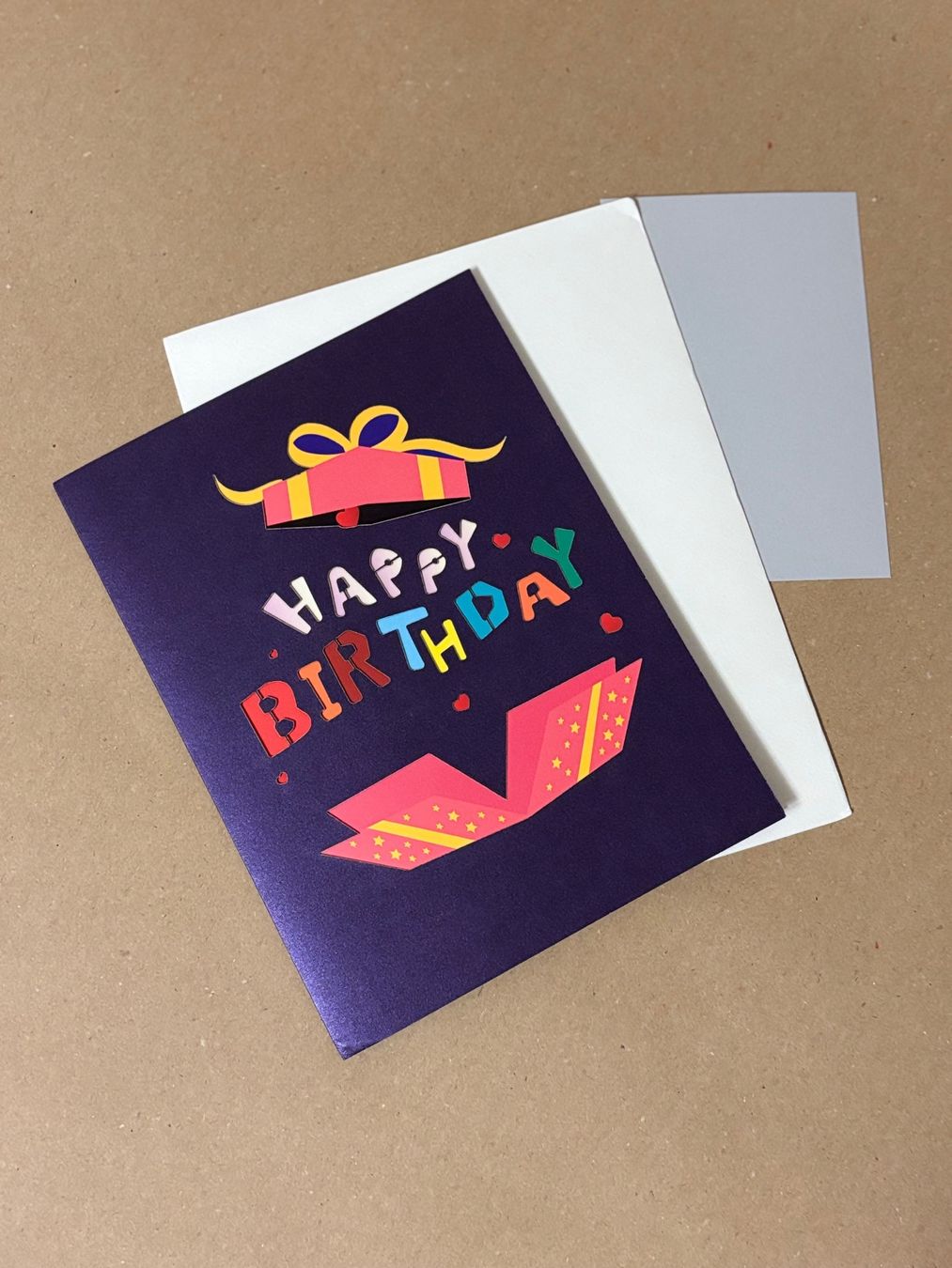 Karten: Carte 3D pop-up. Happy Birthday – Neu und originalverpackt aus Prilly von Adrianacometti 1