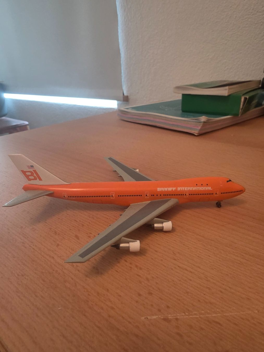 Boeing Kit di modellismo & Modellini statici: Boeing 747 Braniff – Usato da Siblingen venduto da Shiggi01 2