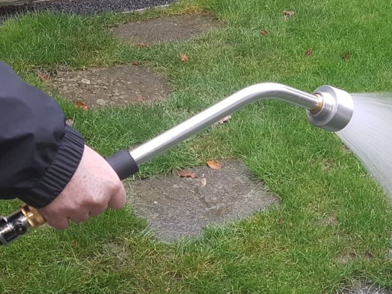 Annaffiatura & Irrigazione: Giessstab Bewässerungsstab 45cm  2000 Löchern – Nuovo e nell'imballaggio originale da Teufenthal AG venduto da boebe071