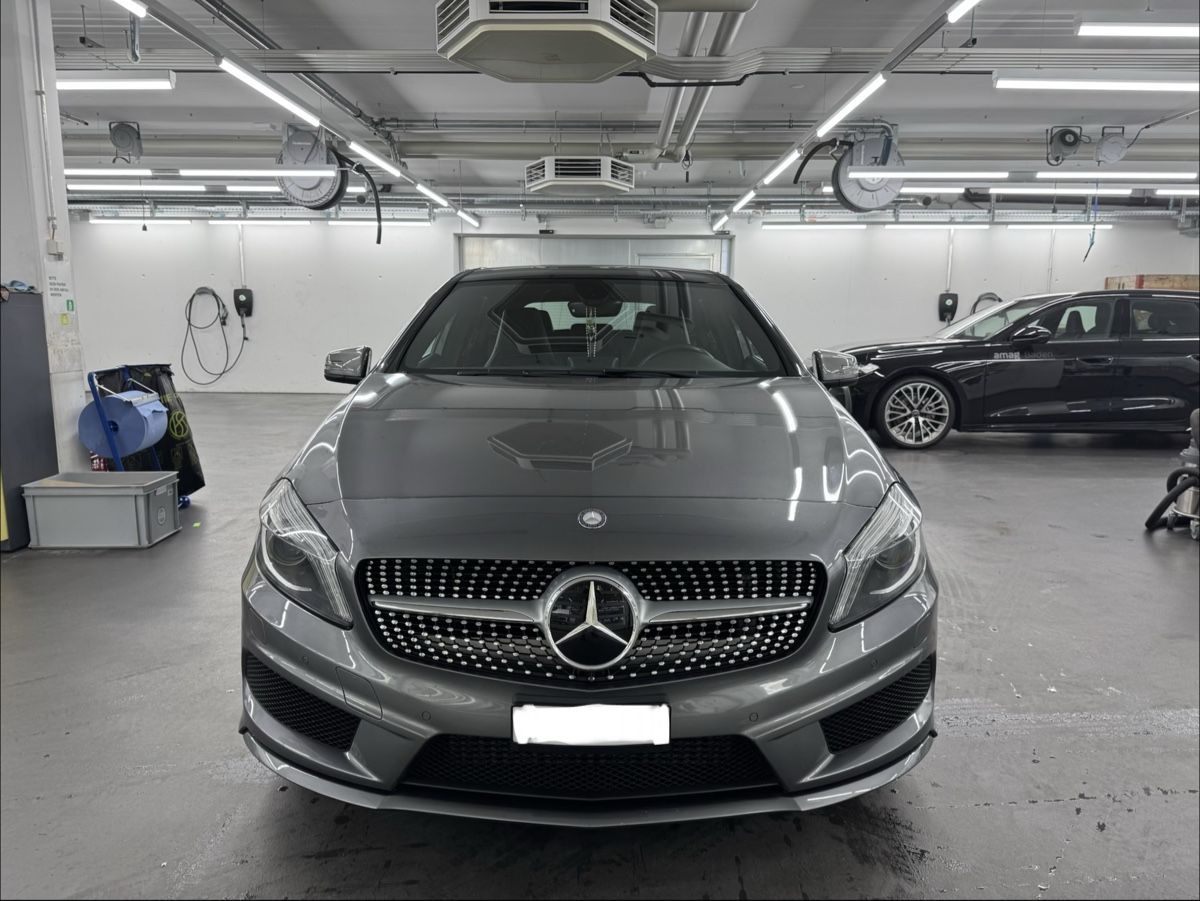 Mercedes-Benz Automobili: Mercedes A200 – Usato da Niederweningen venduto da strikerds