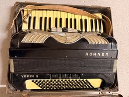 Akkordeon Hohner Verdi II schwarz gebraucht im Koffer