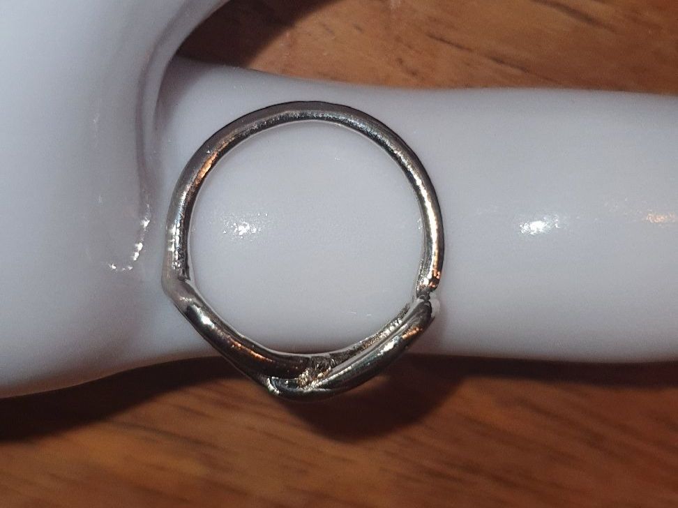 Anelli: Silberner Infinity Ring, zeitlos, elegant, Grösse 44, Ewig – Usato da Zollikerberg venduto da Nice_Name 2