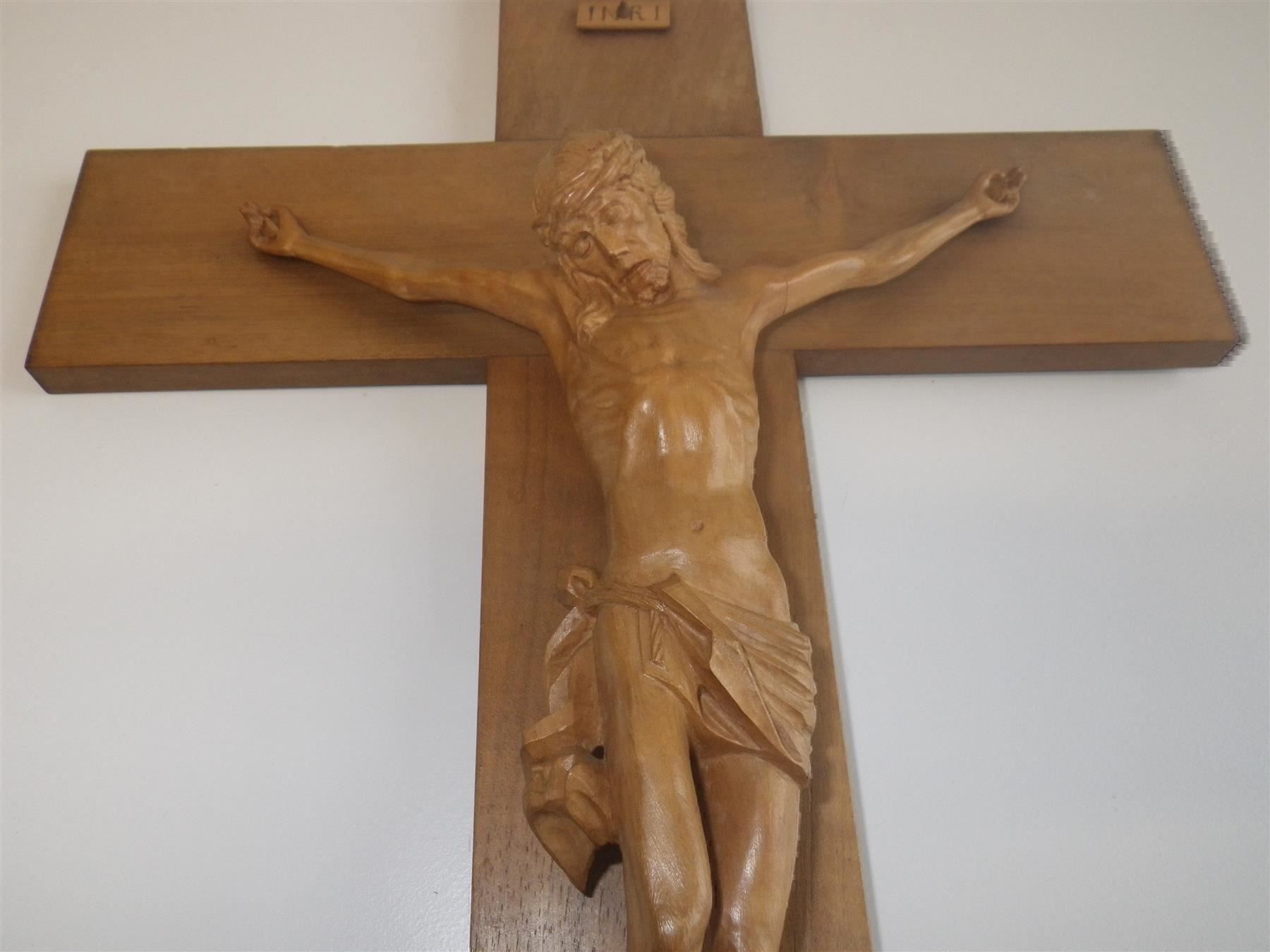 Sculptures & Statues: Jesus Kreuz geschnitzt – D'occasion à Brienz BE par P.Edelweiss 1