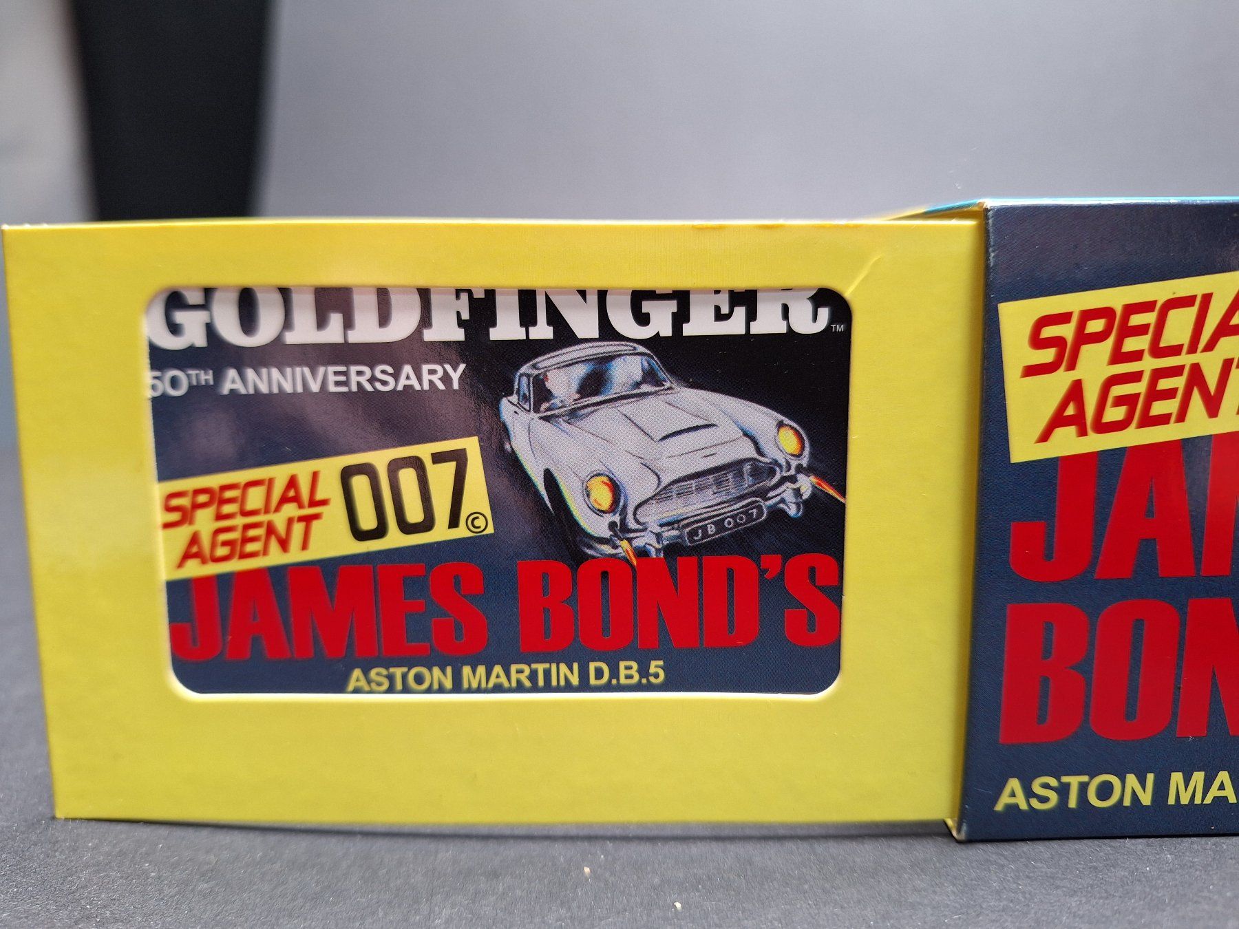 Aston Martin Modellini d'auto: Aston Martin DB5 007 – Usato da basel venduto da Sinamaica64 1