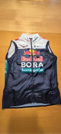 Windweste Redbull - Bora- Hansgrohe