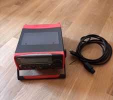 UNI-T UT803 - Professionelles Digital-/Tischmultimeter