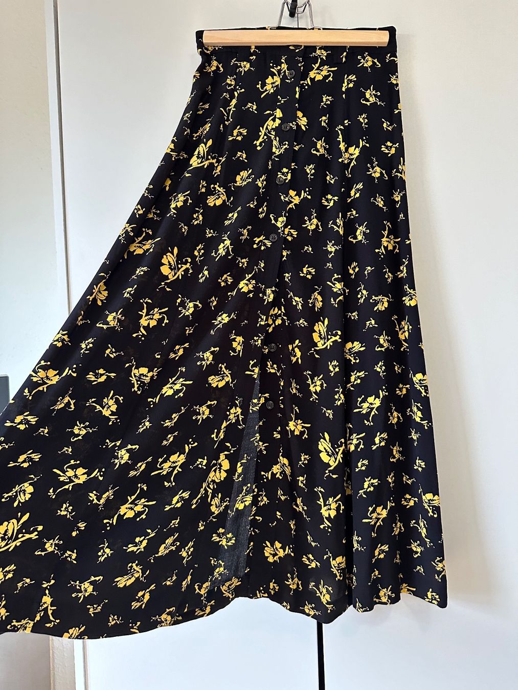 Ganni Röcke: Ganni maxi skirt XS – Gebraucht aus Genève von kam_m6mq 3