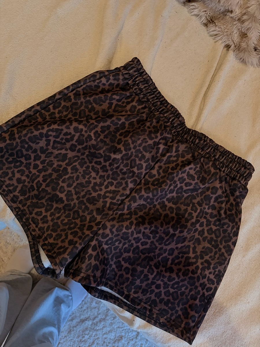Pantalons: Kurze Stoff Hose – Neuf (Voir description) à Hasle LU par Julia_Vintage 2