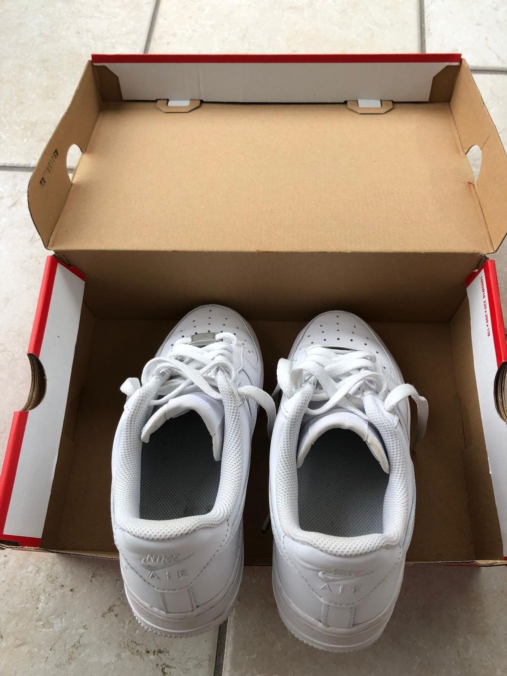 Nike Damenschuhe: Nike Air Force 1 Weiss 38 – Neu (gemäss Beschreibung) aus Spreitenbach von Webtempel 2