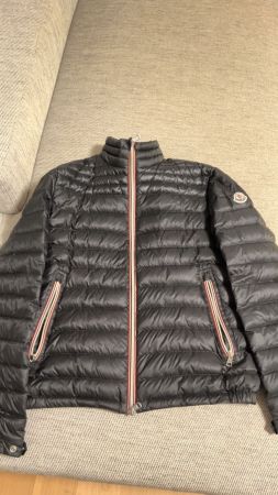 Moncler Männer Daunenjacke, Grösse S, Schwarz – Top Zustand!
