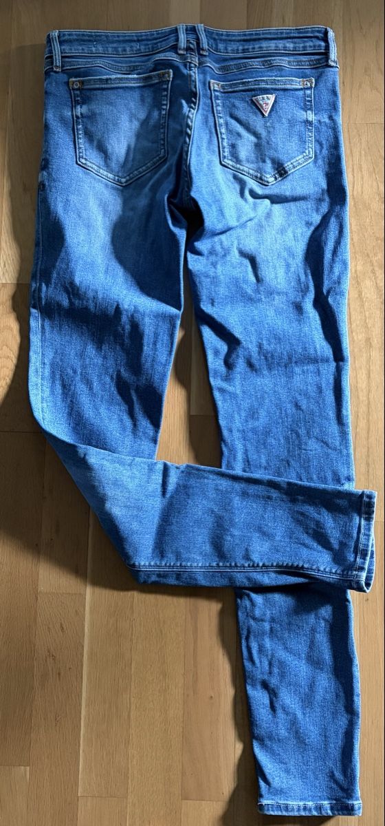 Guess Jeans: Guess Jeans Skinny Low, Gr. 27 – Usato da Schaffhausen venduto da London114 1