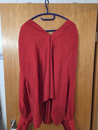 Chemisier rouge H&M, taille XL, avec détails perles