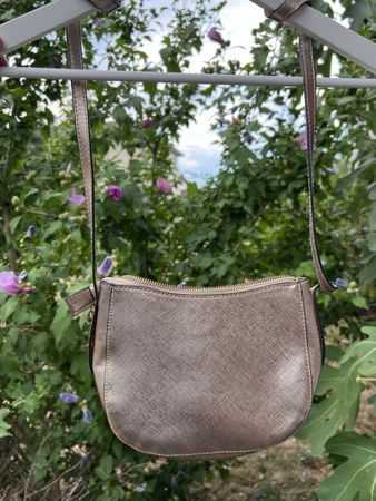 Goldene Umhängetasche / Schultertasche