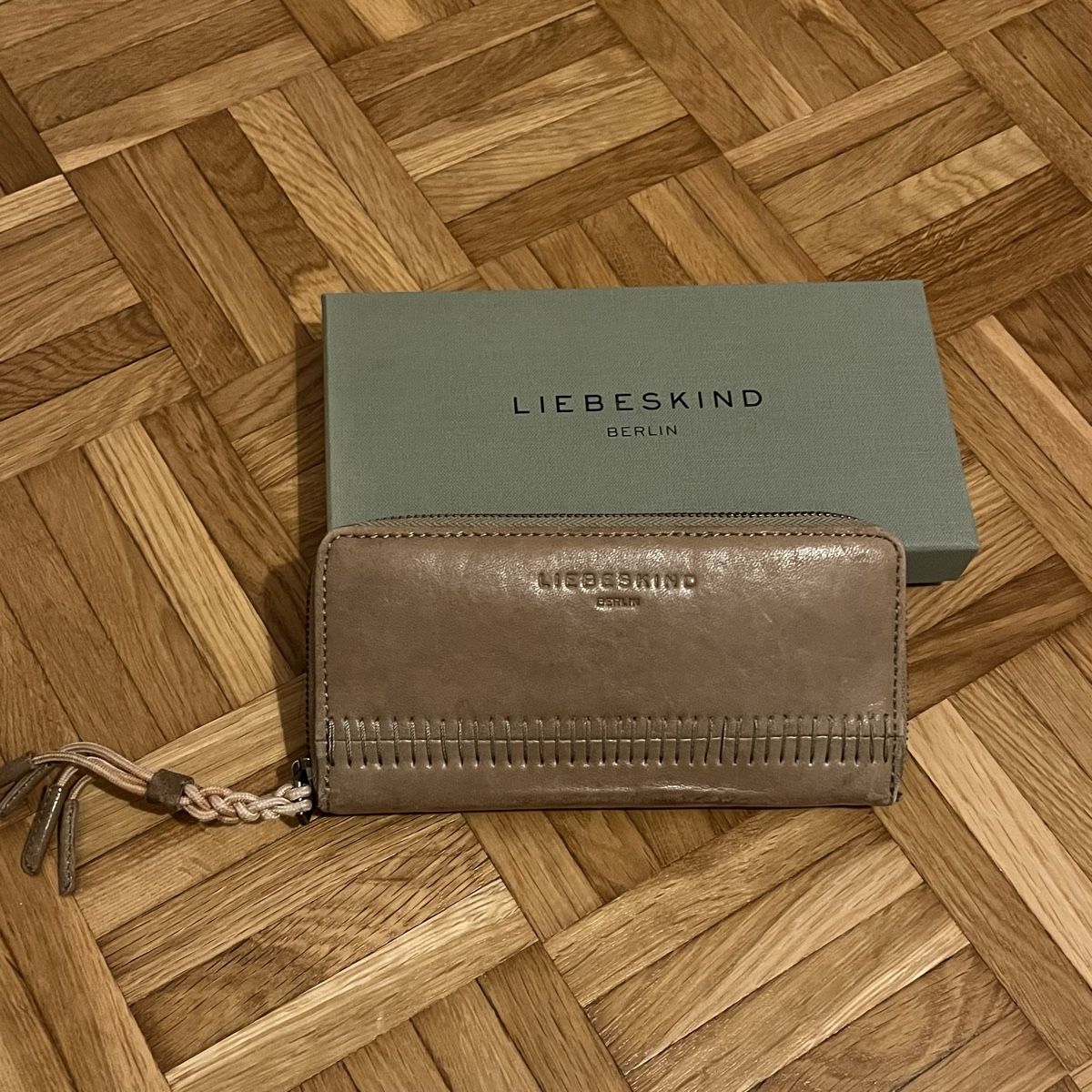 Liebeskind Portamonete: Liebeskind Portemonnaie – Usato da Bassersdorf venduto da Fa.Biene