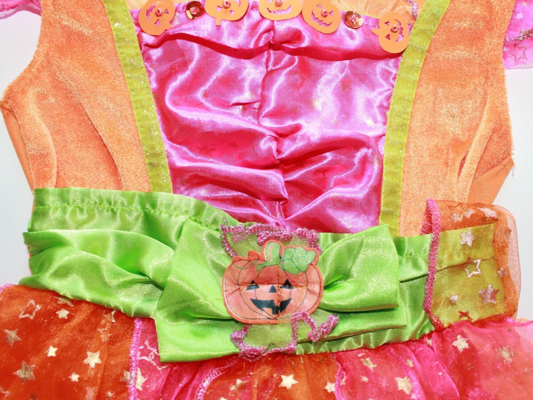 Costumi: Costume sorcière / Hexe    t. 1 - 2 ans – Usato da Peseux venduto da CoolShoping 4