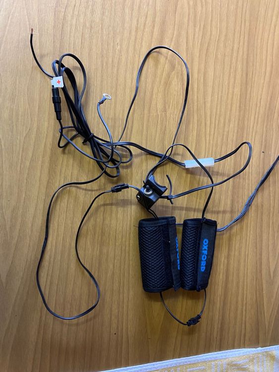 Teekannen Stövchen Aus Aluminium & Holz - Teelichtwärmer Mit Dekorativem Lochmuster