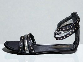 NEUE Gianvito Rossi Sandalen Schwarz Leder Nieten Gr.- 39