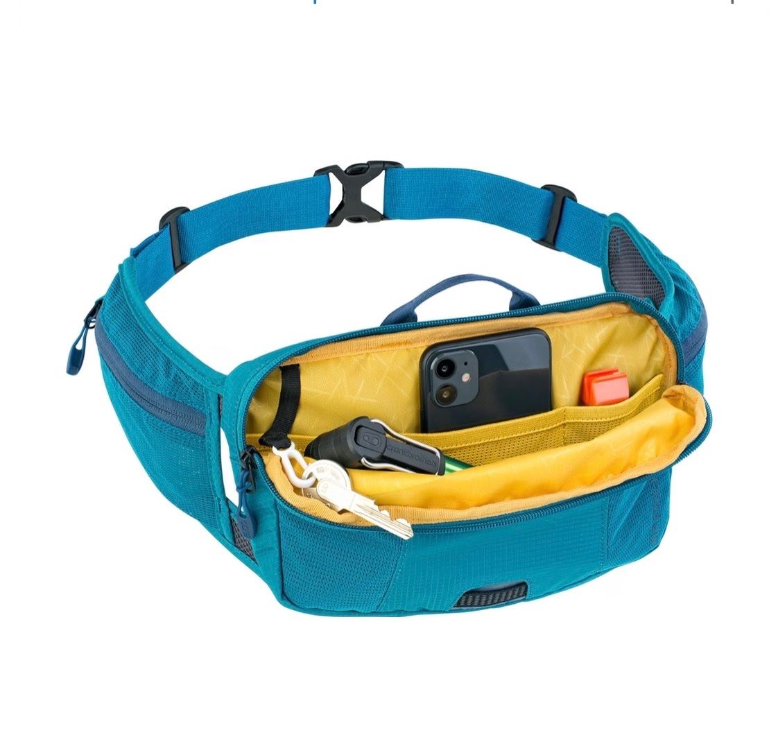 Evoc Borse: Evoc Bauchtasche 1L – Usato da Plaffeien venduto da CN83 3