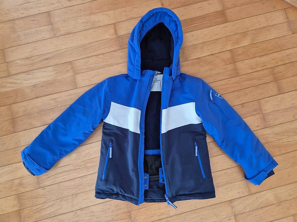 Giacche & Cappotti: Winterjacke Grösse 122 Migros Kids – Usato da Wittenbach venduto da MOW9