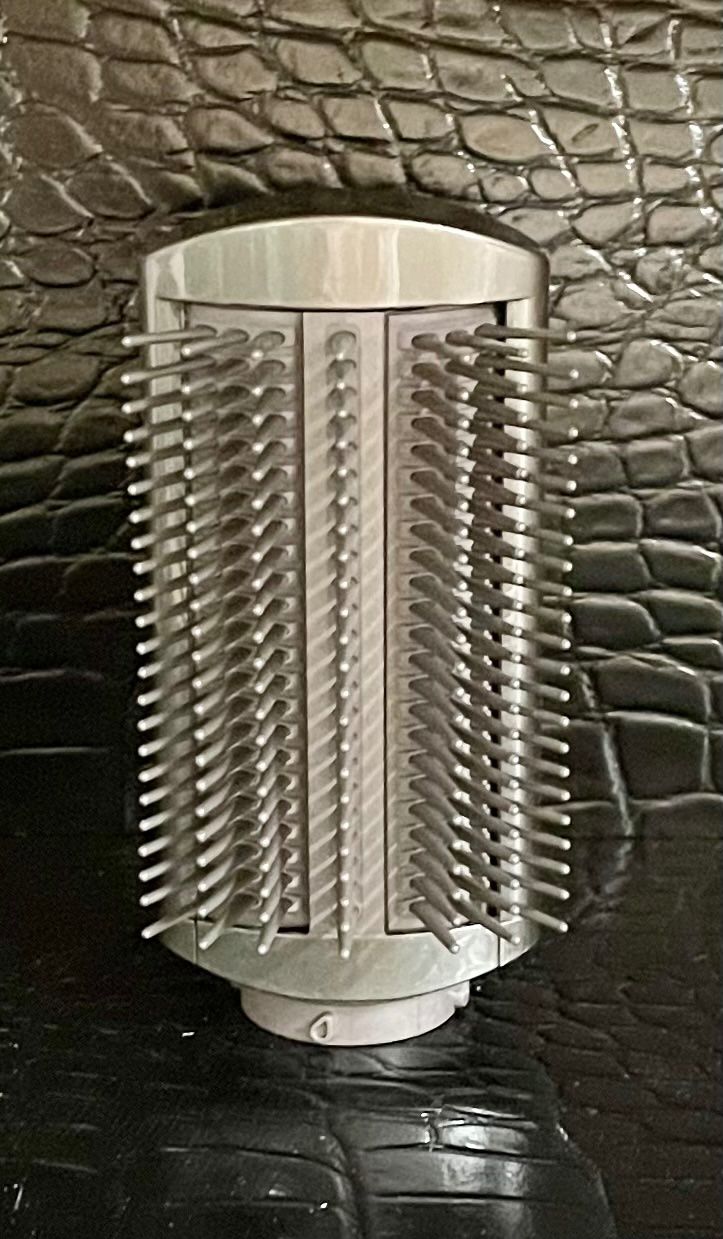 Dyson Asciugacapelli: Dyson – Usato da Au ZH venduto da Shalima1985