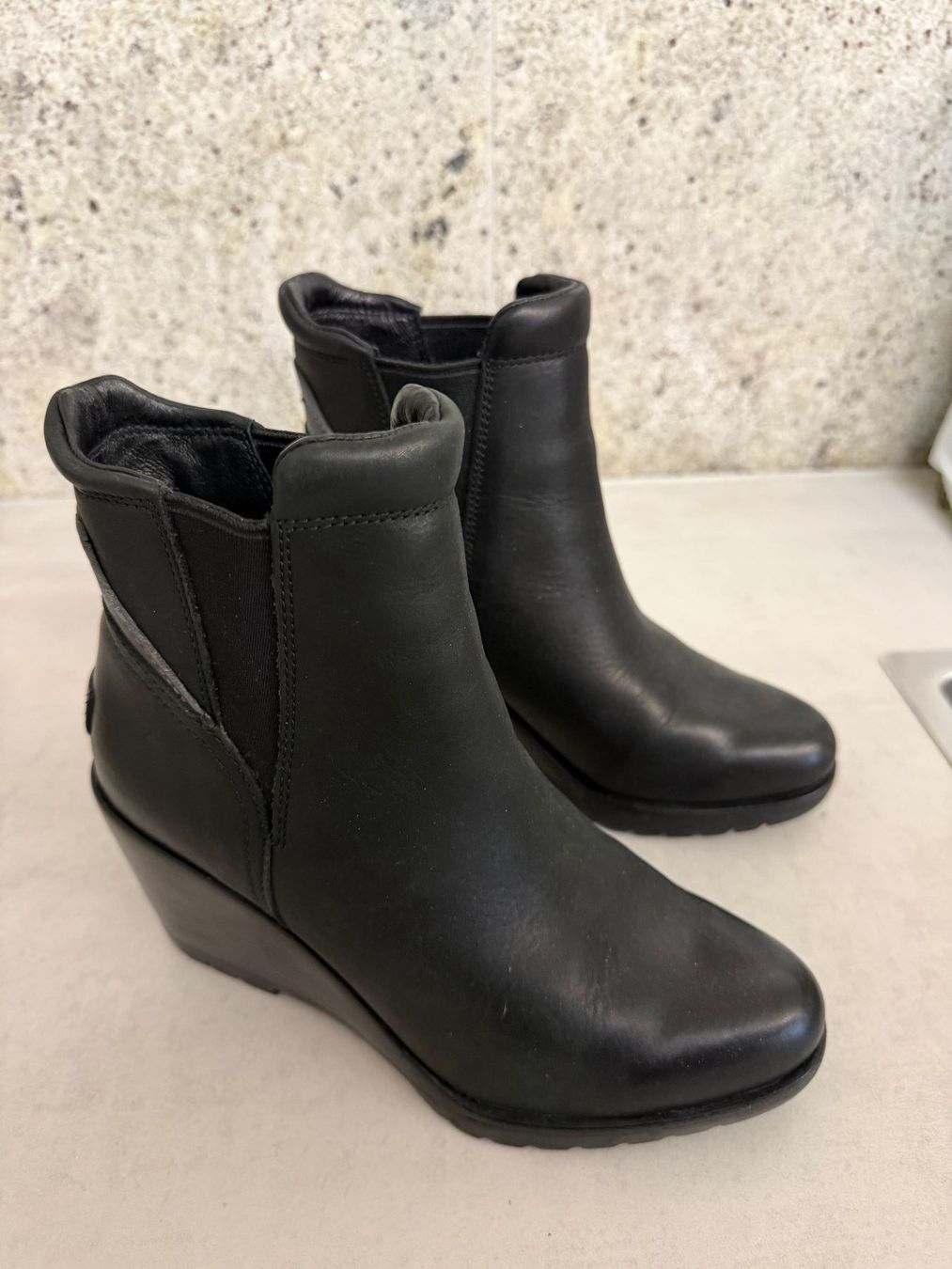 Sorel Scarpe da donna: SOREL Stiefeletten Grösse 37 schwarz – Usato da Geroldswil venduto da Jeremy11 1