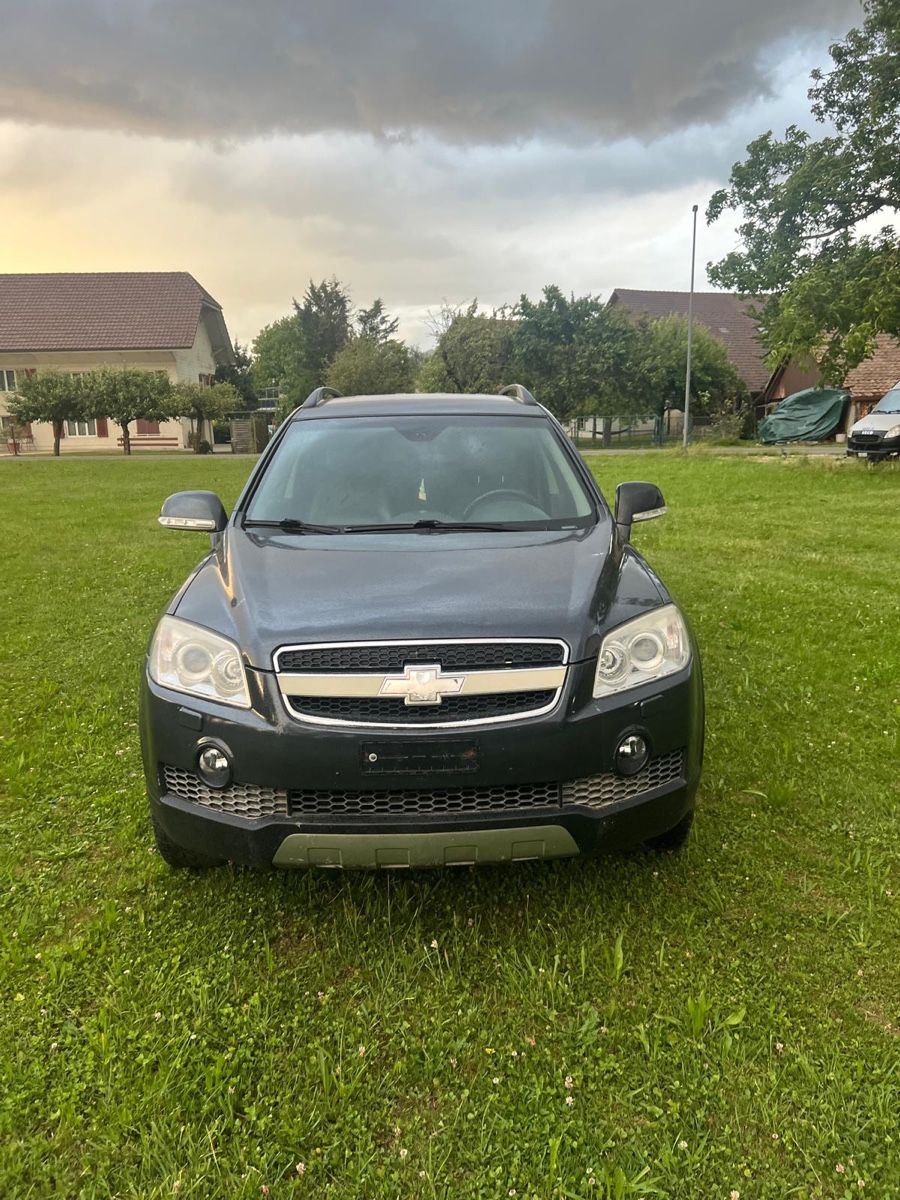 Chevrolet Automobili: Chevrolet Captiva  2.0 Diesel ab MFK – Usato da Niederbipp venduto da baggerch 1