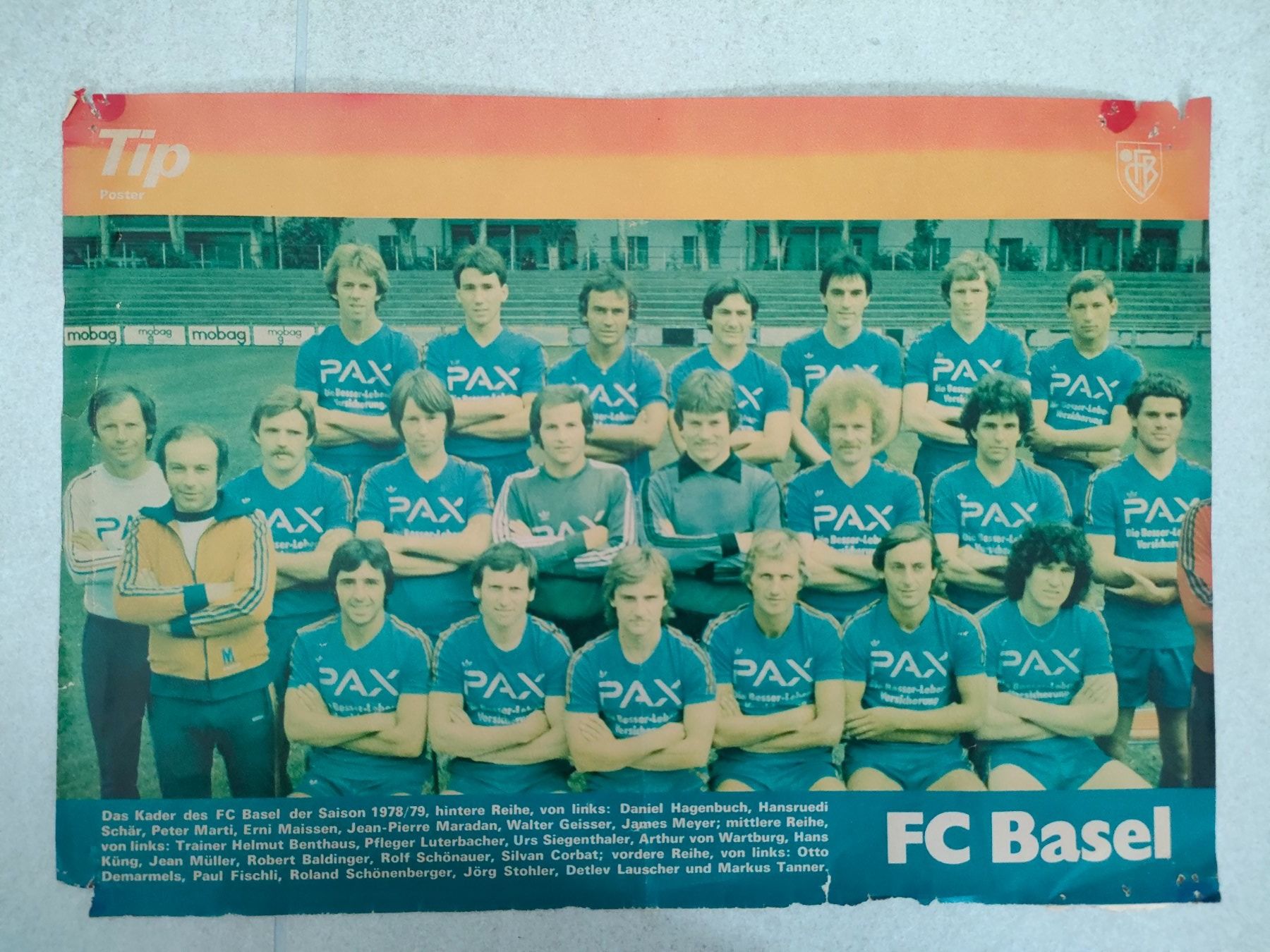 Libri: FC Basel Poster und ein Buch – Usato da Aarburg venduto da Frys 7