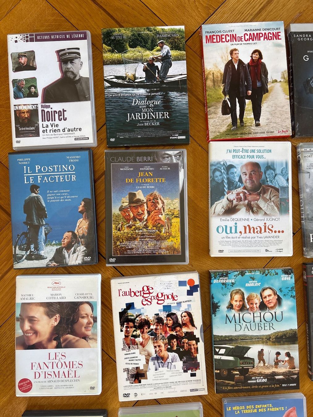 Tutti i DVDs: 22 DVD – Usato da Genève venduto da Buens4 2
