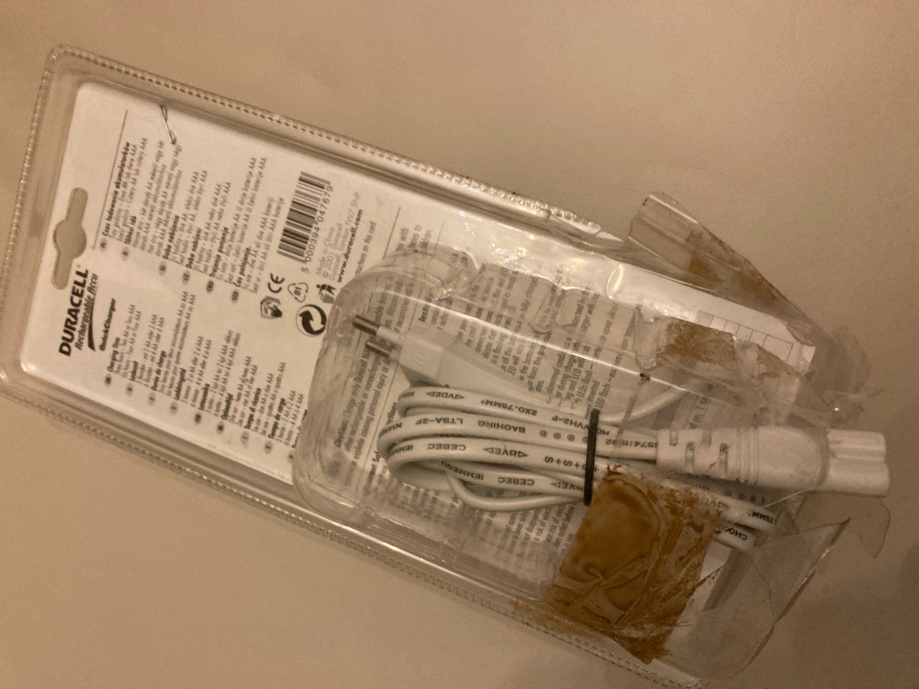 Akkus: DURACELL Rechsrgeable Accu----( Elektro) – Neu (gemäss Beschreibung) aus Wallisellen von AS.TZ. 2