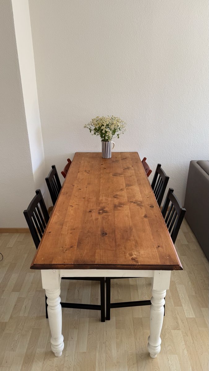 Tische: Wood Farmhouse Dining Table – Gebraucht aus Zürich von nav_zv92