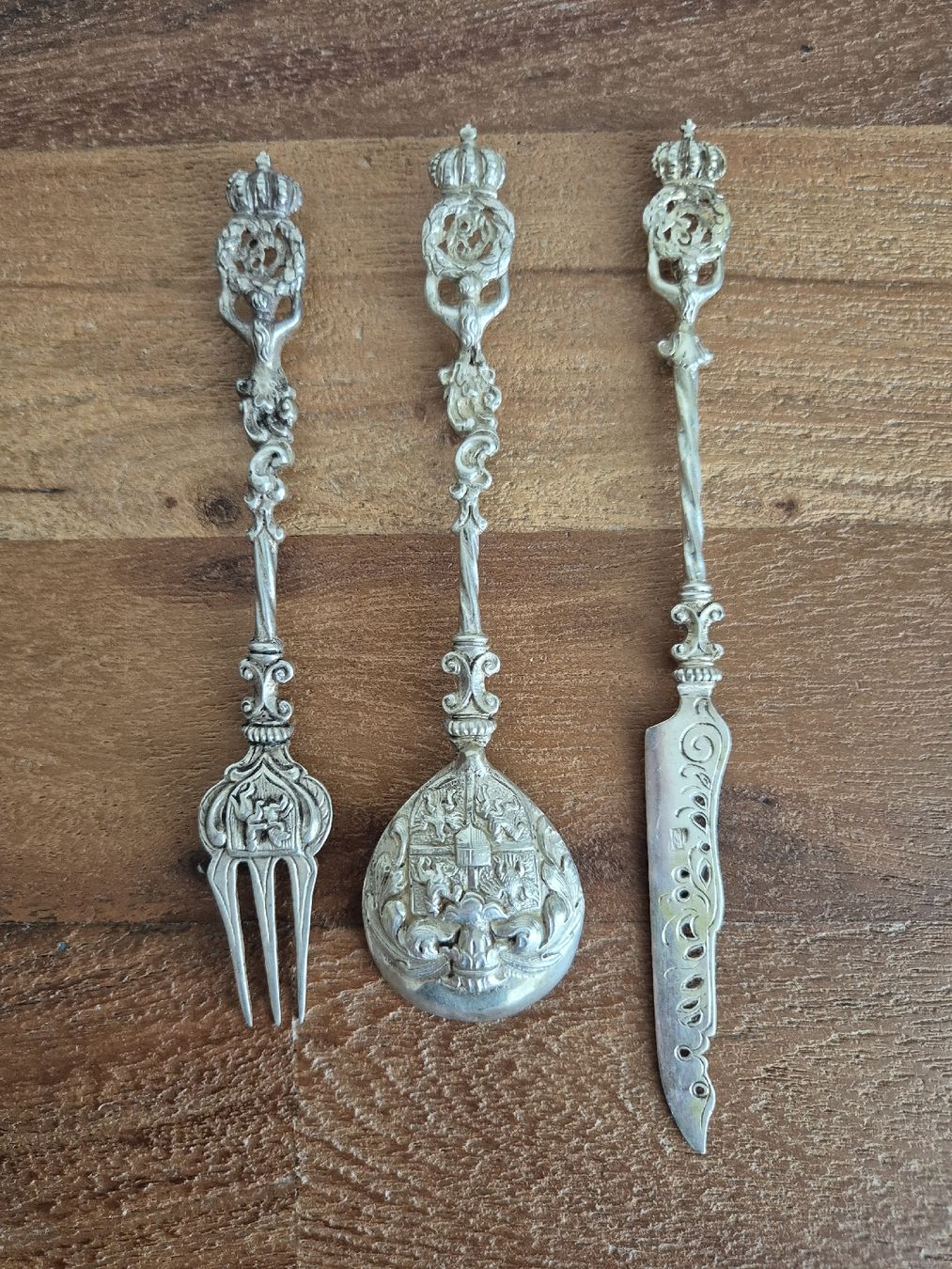 Bestecksets: Antikes Silberbesteck Set – Gebraucht aus Zürich von Dalema13 3