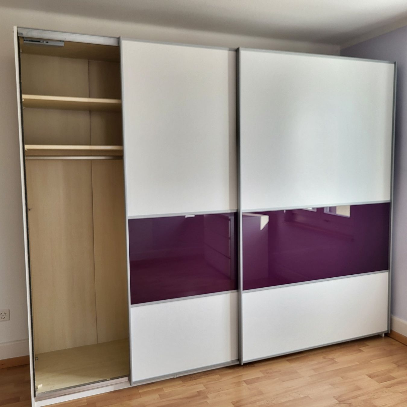 Schränke: Kleiderschrank – Gebraucht aus Lostorf von Benidomi1