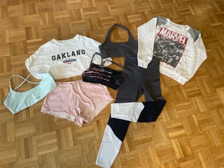 7 teilige Sportkleidung Damen Paket XS/S Marvel Vanquish