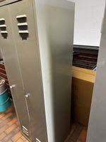 Armoire vestiaire métallique grise 2 portes - 180cm - Bon ét