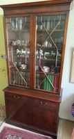 Antiker Vitrinenschrank Palisanderholz mit Schubladen