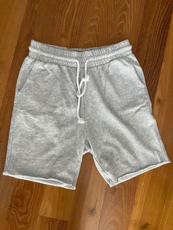Lässige, sportliche graue Sommer Shorts Grösse S Trainerhose