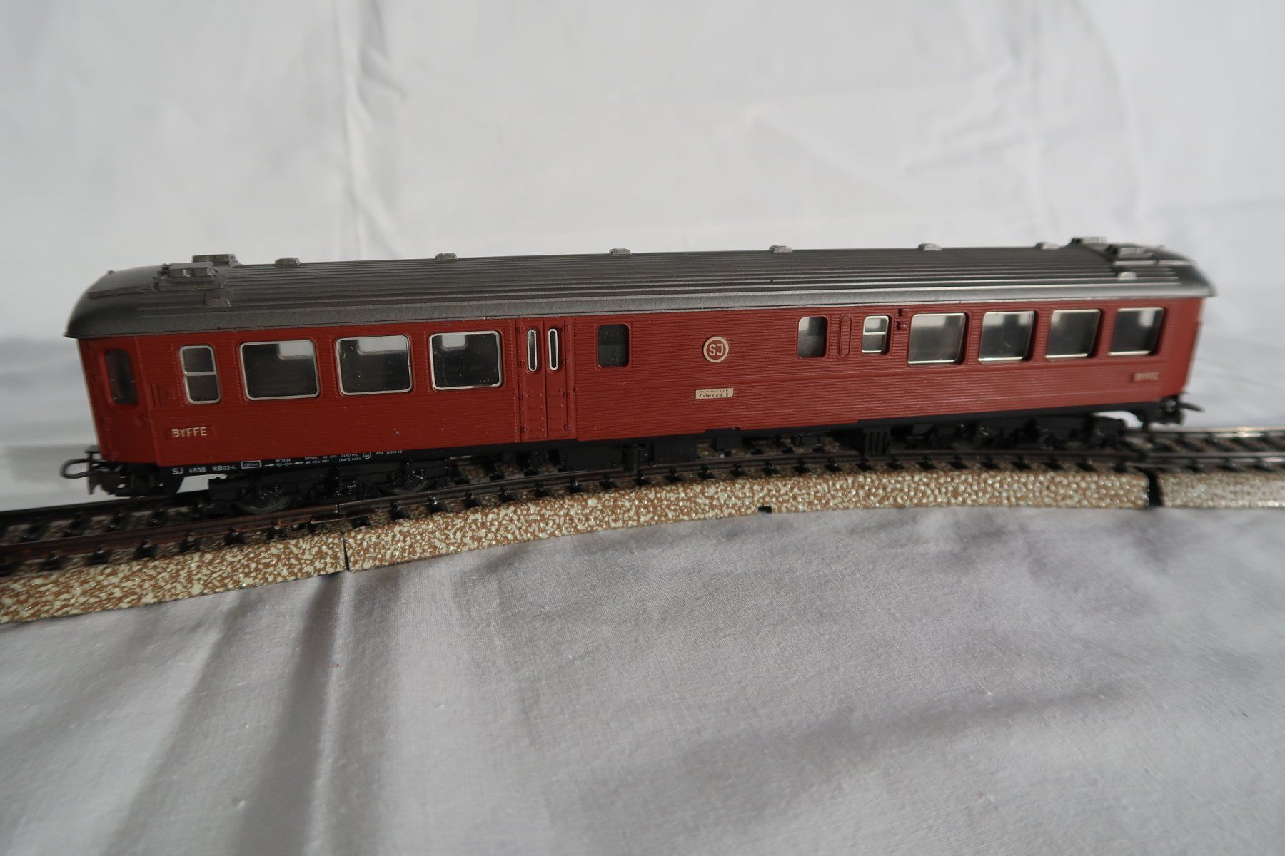 Märklin Modellini di ferrovie: Personenwagen mit Buffet, 4073 – Usato da Hurden venduto da Barth23 1