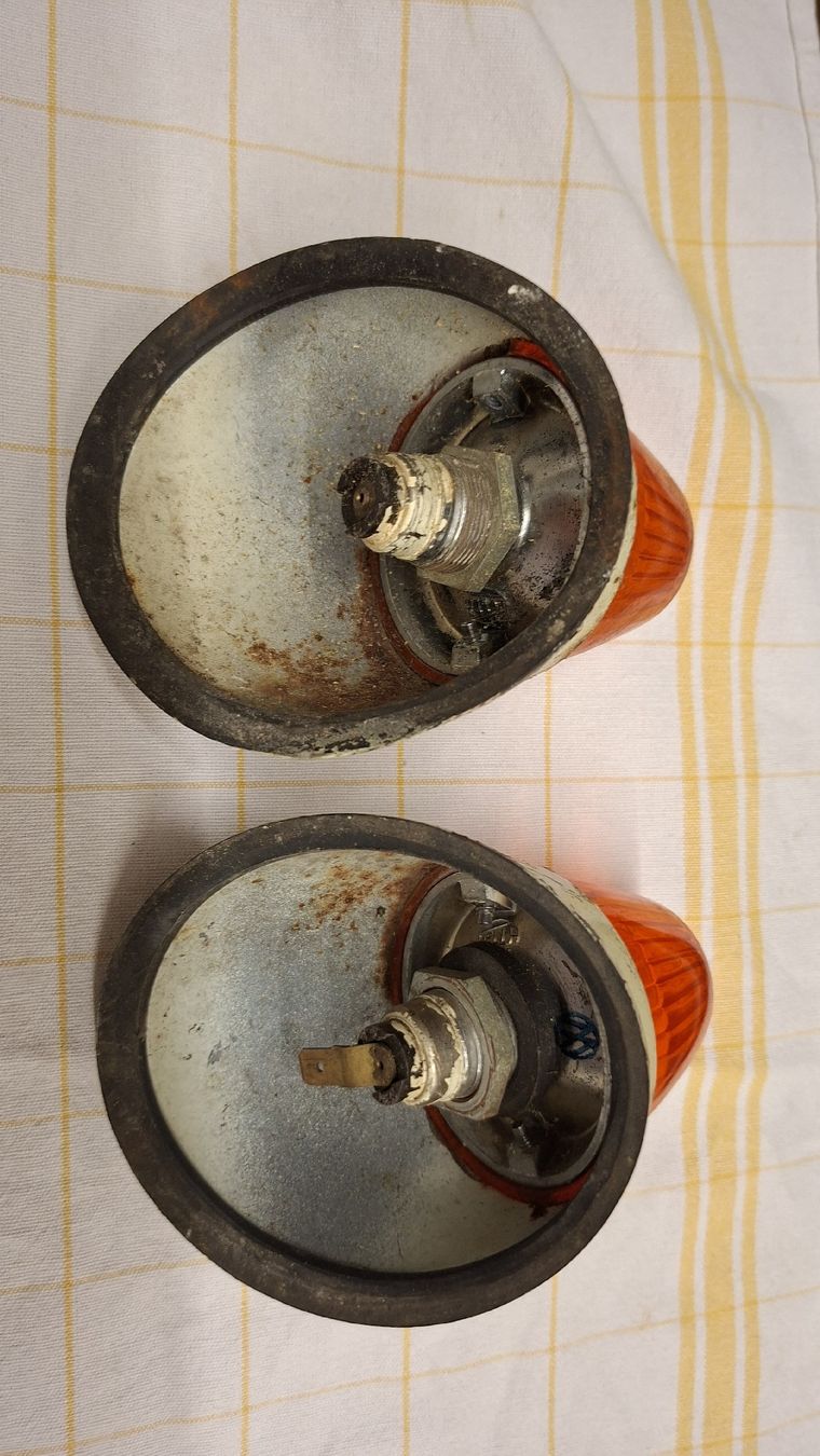 VW Alle Autoersatzteile: VW Original Spitzblinker 1958... – Gebraucht aus Altstätten SG von HG1959 2