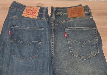 2 Levis Jeans 30/30 und 31/30