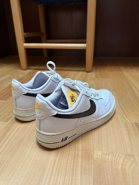 Chaussures hommes: Nike Air Force 1 – D'occasion à Winkel par jbuchwalder17 1