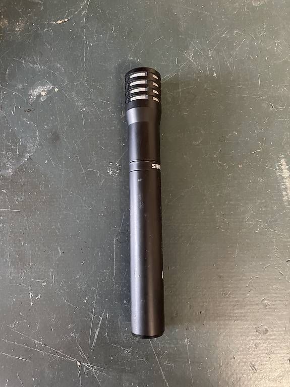 Microfoni: 2 micros SHURE SM57 + PG81  – Usato da malleray venduto da djean 1