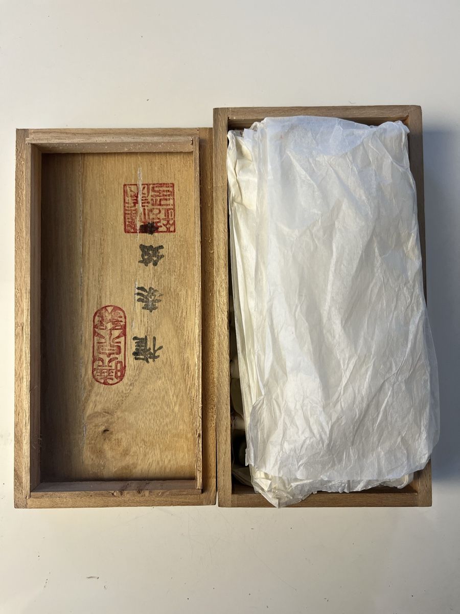 Set di posate: Asiatische Essstäbchenhalter Keramik 5er Set + Box – Nuovo e nell'imballaggio originale da Hergiswil NW venduto da WoDu 4
