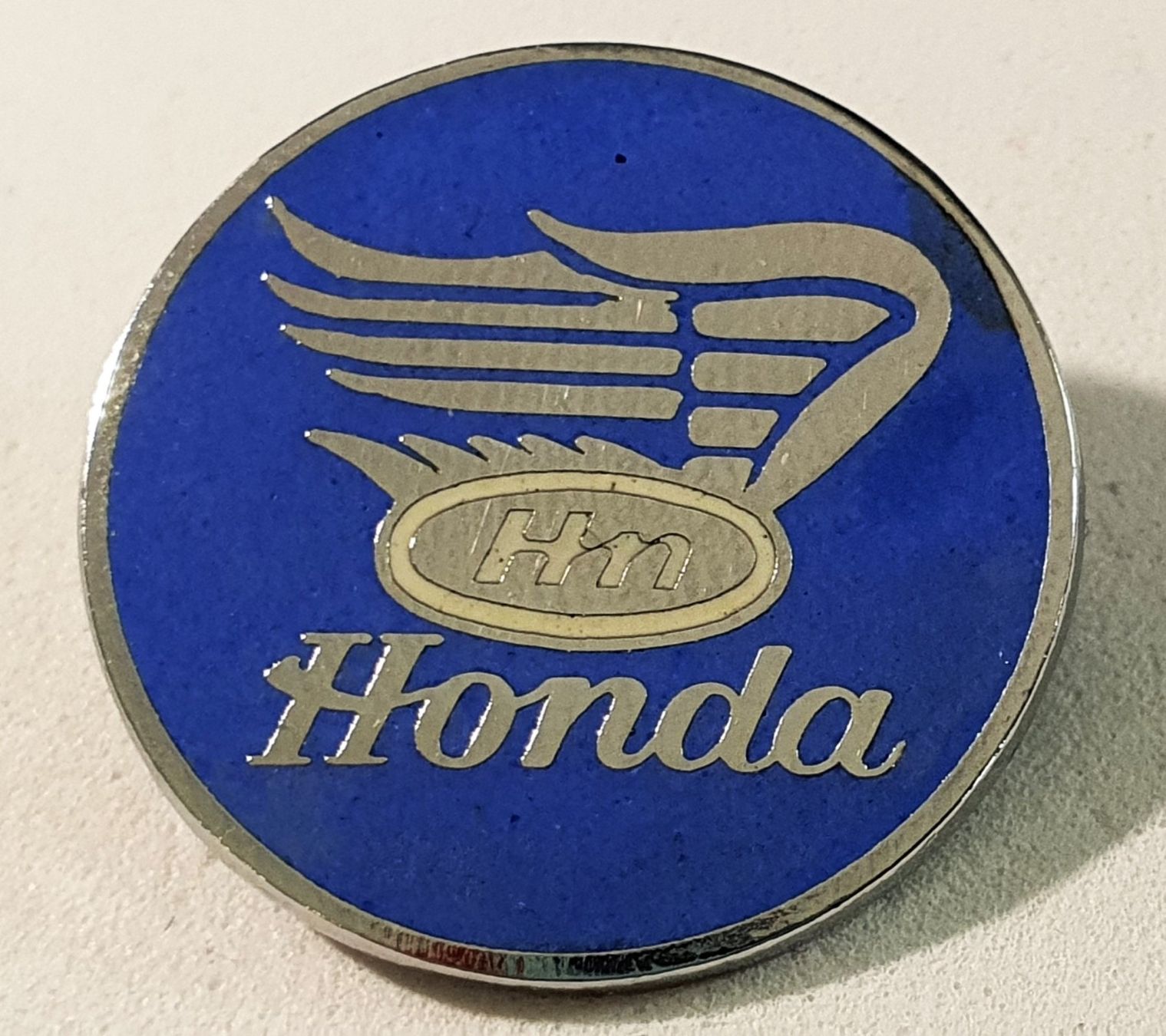 Spille & Fermagli: BB363 - Brosche Honda – Usato da Reinach BL venduto da Boston-Verkauf