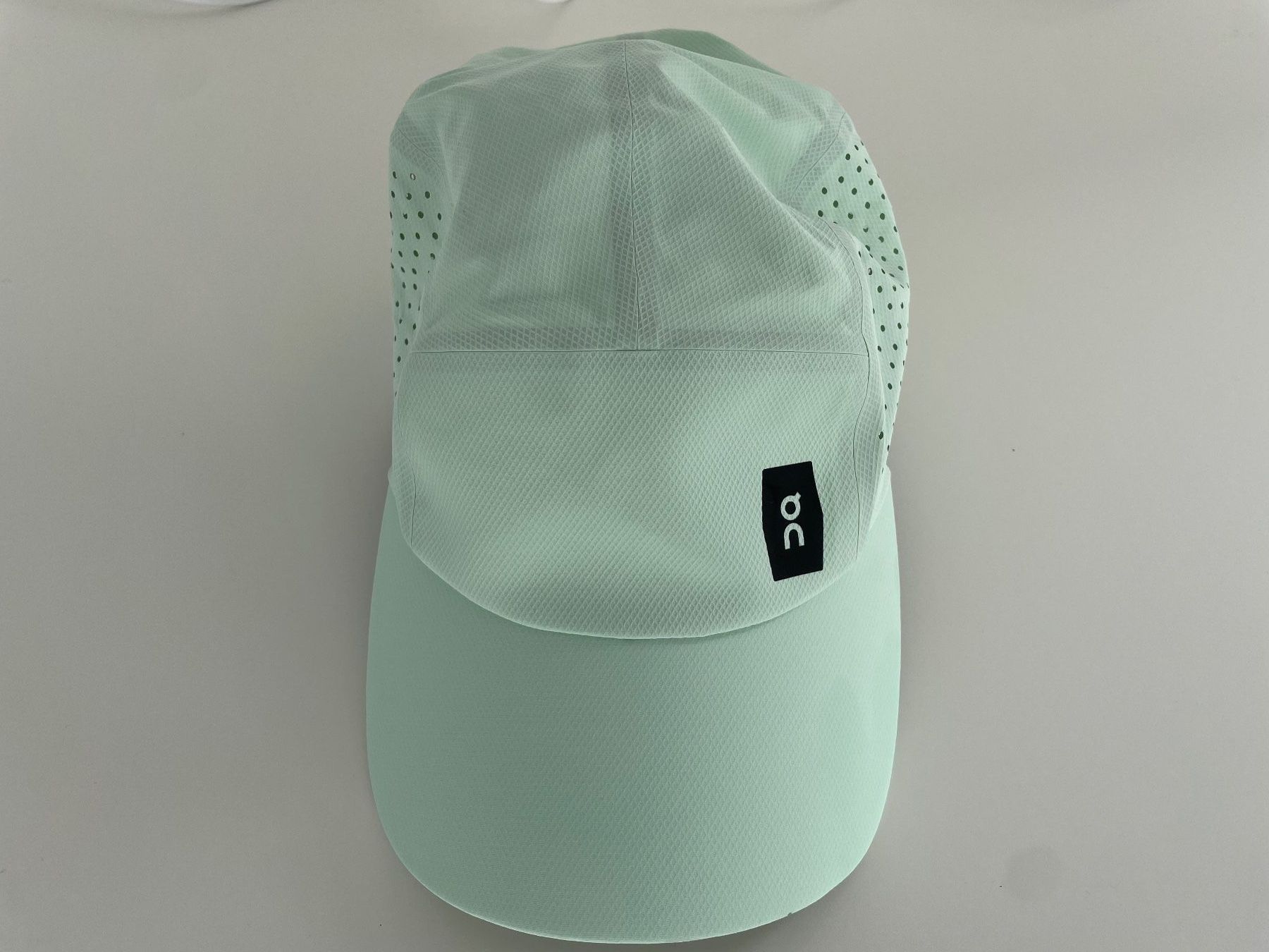 Hüte, Mützen & Caps: On Lightweight Cap – Neu (gemäss Beschreibung) aus St. Gallen von rap_wm5l 1