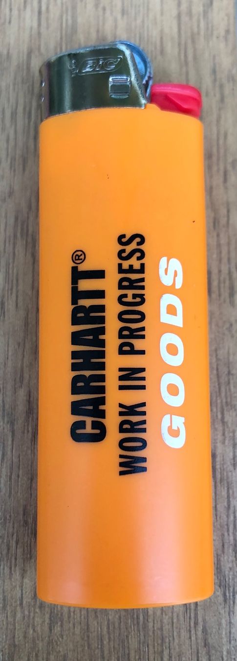 Carhartt Accendini: Carhartt WIP Feuerzeug Orange, BIC – Nuovo (secondo la descrizione) da Hochfelden venduto da powerplay61