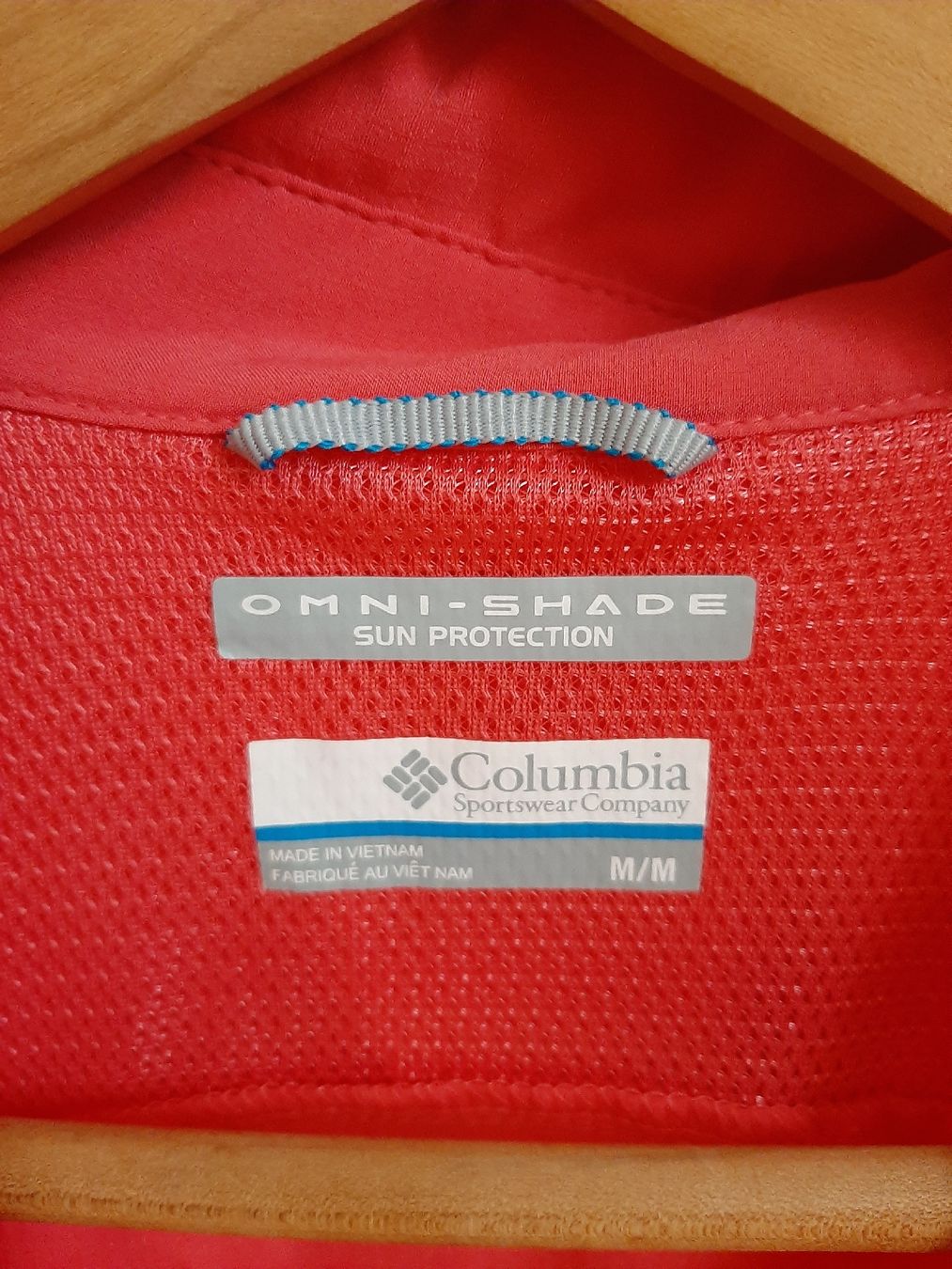 Columbia Camicette: Chemise Columbia outdoor M – Usato da Lausanne venduto da Cognitia 1