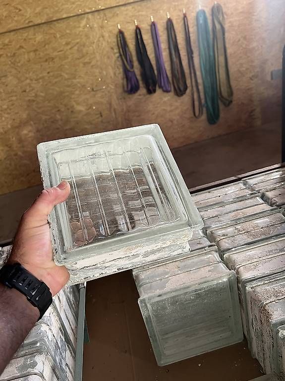 Bicchieri: Glas Ziegel – Usato da Altstätten SG venduto da Urs_Thuer_AG