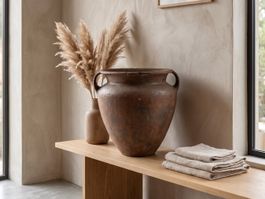 Grosser Tonkrug – Wabi-Sabi / Ethno Deko (ca Ø 35cm)