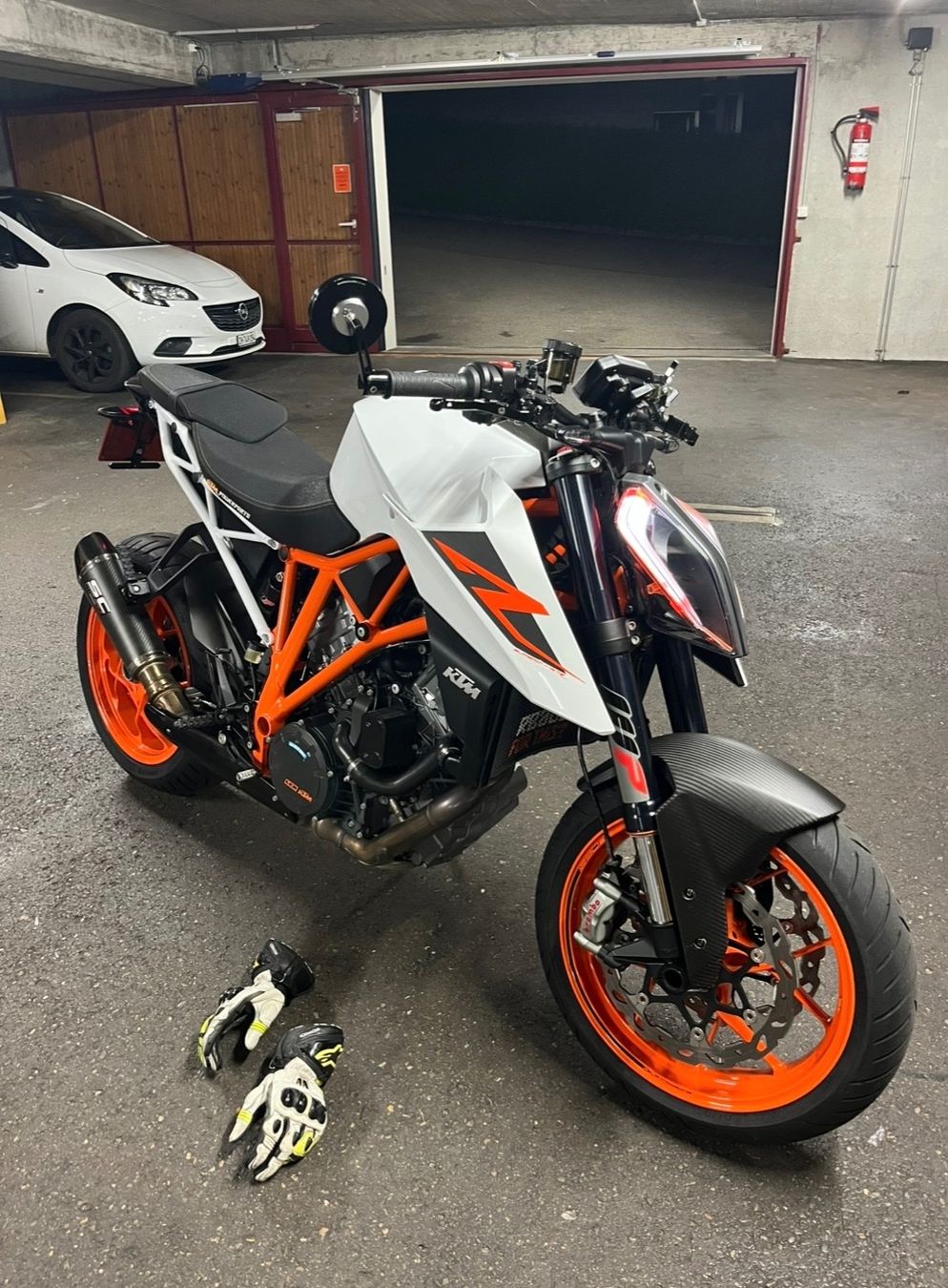 KTM Strasse: KTM 1290 Superduke – Gebraucht aus Muhen von gsxr600rizla 2